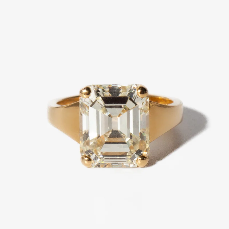 6.00 ct Vintage Emerald-cut Simone Ring