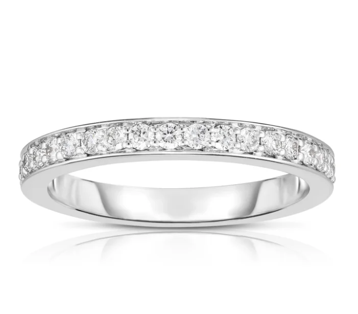 Fink's 14K White Gold 27 Round Diamond Band